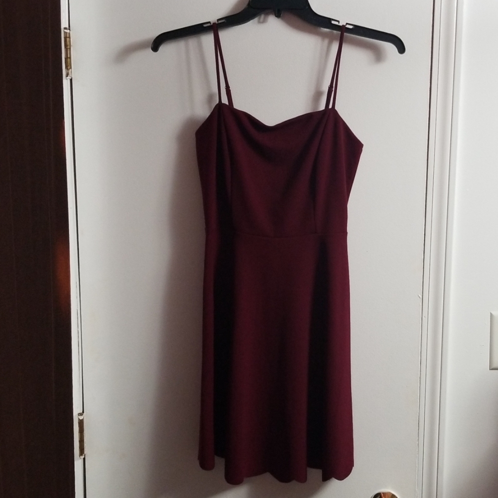 Like New Soprano, Maroon Cocktail Dress